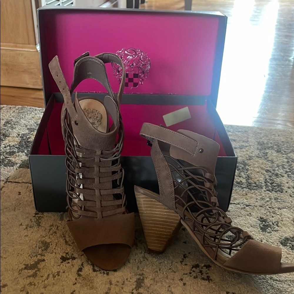 Stylish Brown Women's Heeled Sandals